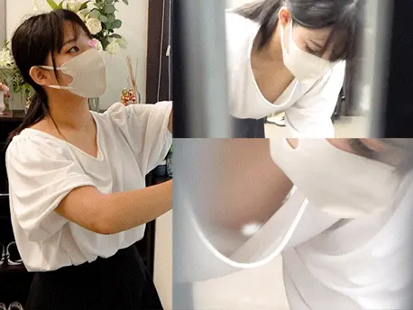 清楚系美人OLの美乳が丸見え。パンツの食い込みまで激写!【パンチラ/胸チラ】