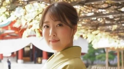 着物姿の清楚な28歳人妻が久しぶりのエッチに気持ち良くなり他人棒で何度も絶頂