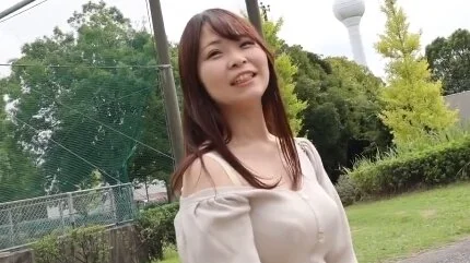 旦那さんとセックスレスの33歳人妻が巨根を2回戦で存分に味わい快楽に溺れる