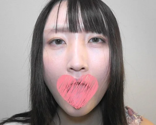 本物素人ゆみさんの舌と唾を堪能!生々しい舌・唾が見れるリアル映像