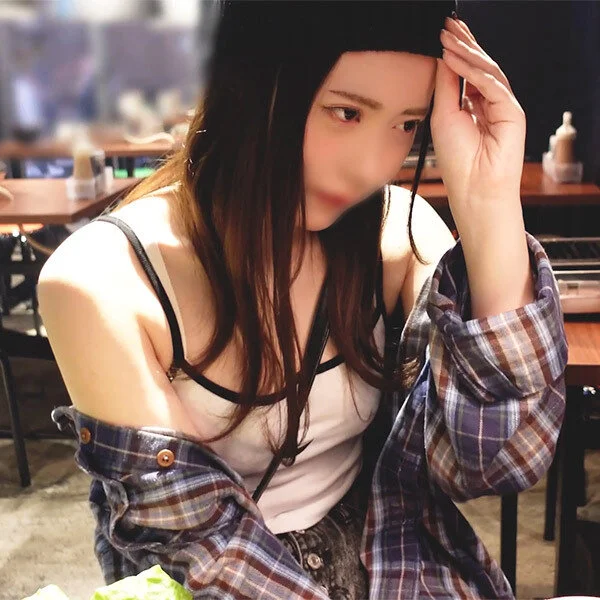 おちんちん大好き セックス中毒の色白美人女子大生(20)自分のハメ撮りを鑑賞しな