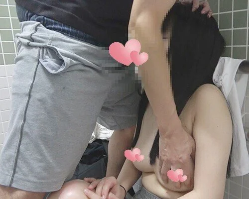 夏盛り■■【59】大人しめのEカップ巨乳■■ちゃんがまさかのパイパンw後背位から