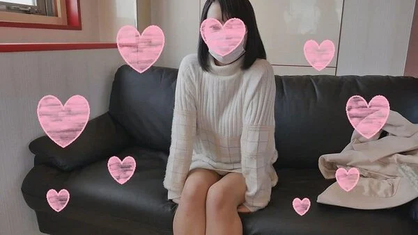 ちいさなおっぱいが可愛い極狭マンコの女の子に大量中出し