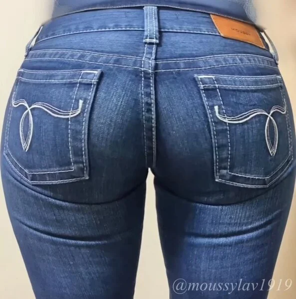職業モデル☆moussyデニム❤️美尻ジーンズ?スキニー尻