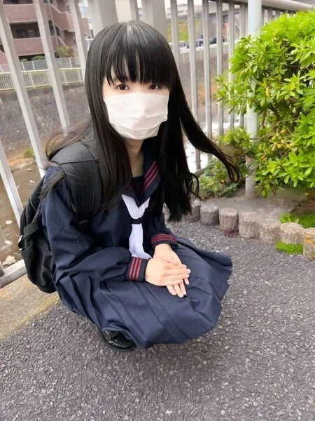 顔出し【個人撮影】経験人数1人。紺■■■■■の低身長_垢抜けないオマ◯コちゃんと