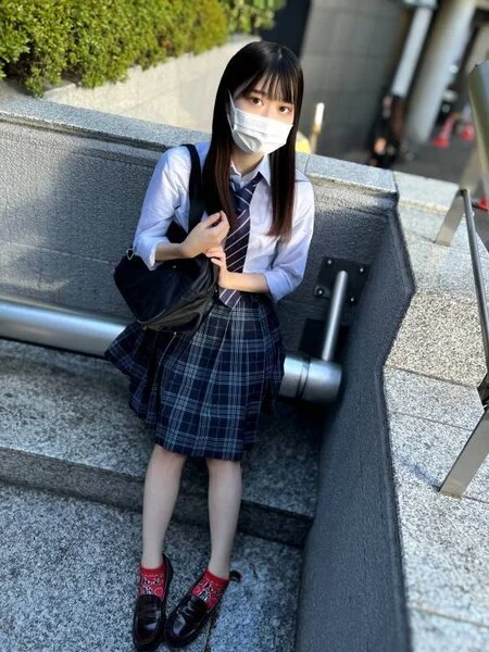 【個人撮影】激かわ黒髪マ○コちゃんとの割り切り_連続で生ハメして来ましたw