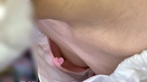 さくら① お買い物編【胸チラ動画】ふわふわJDのB見えまくり