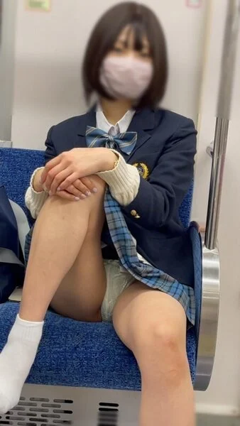 ■■日記184 初登場!!スタイル抜群の高身長綺麗系Jを電車内と■■■内で■■【