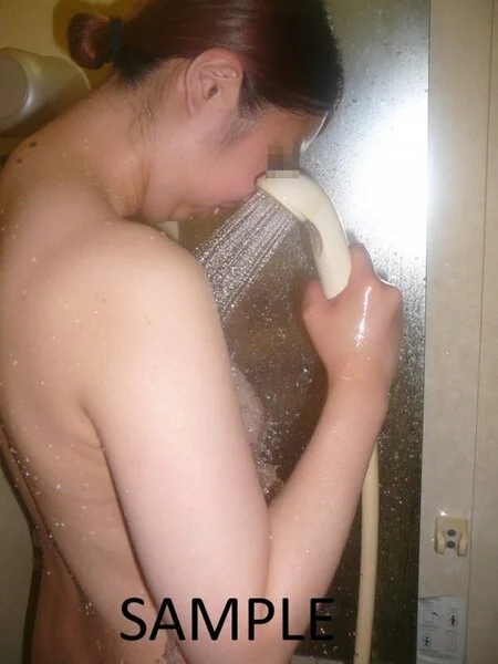 個撮)21歳ややポチャ横浜で撮影の田舎娘①
