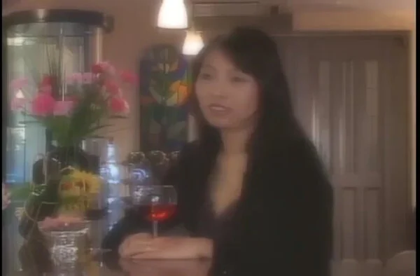 人妻乱れまくりでセックスを楽しむ!