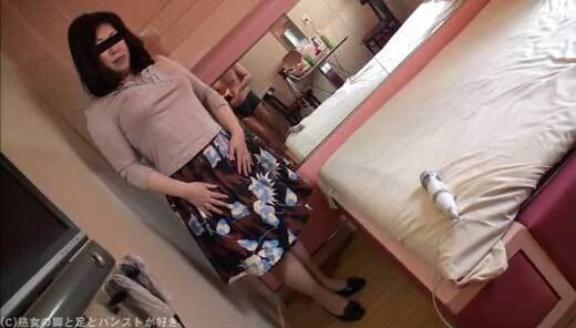 有紀44歳 ムチムチパンスト熟女02