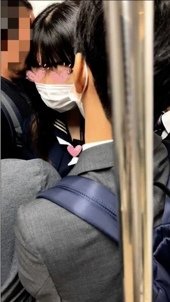 【忍射外伝6】囲まれている生娘に触り。車内にて。