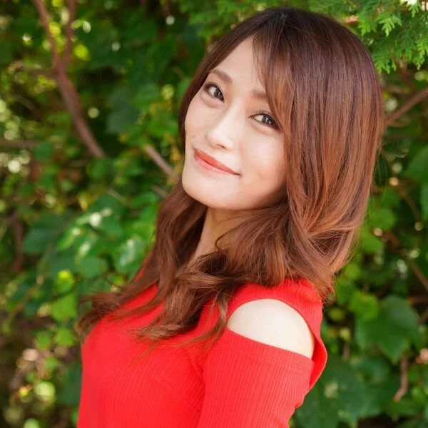 ひな PWIFE-586