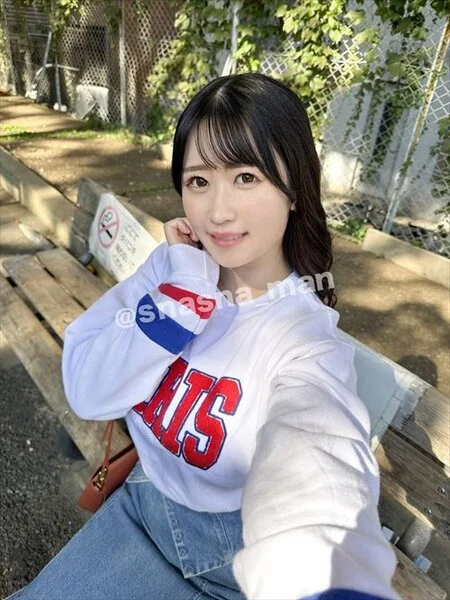 色白GカップむちむちドM女子に階段ディルドオナさせたら腰が止まらなくなりましたw