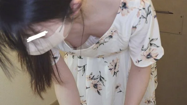 【最高の眺望】黒髪若妻さん1cm大はある乳首が目の前に!スベスベ肌のTバックはふ