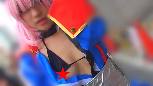 エロ過ぎる露出大好きコスプレイヤーさんの野外コスプレ撮影w青空のもとチクぽろ多発