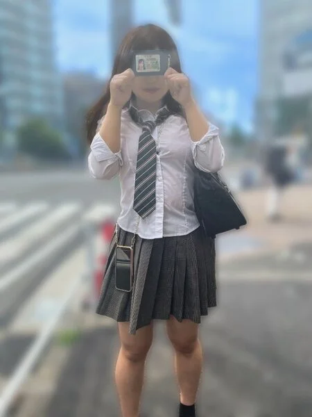顔出し【個人撮影】ケツがエロ過ぎるギャルのHちゃん_身元確認済み_ハメ撮り_激レ