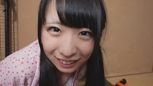 温かくヌルヌルのベロでオジサンの顔面をツバパックしてくれた明るい女子さん(完全オ