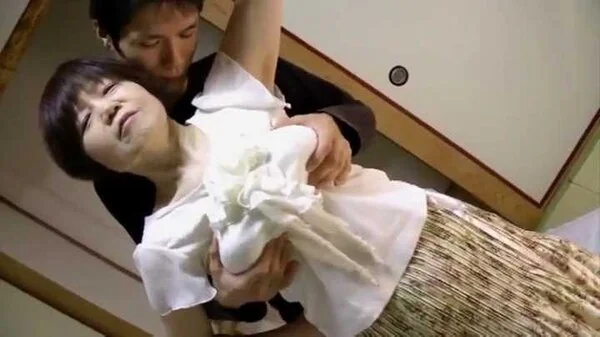 五十路熟女の遅咲き生ハメ中出し狂い Part 2