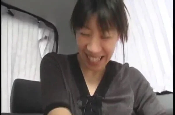 熟女があつまる街でナンパ隊がナンパ決行! Part 3
