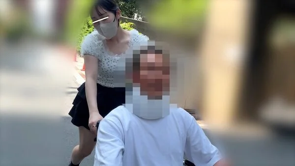 完全従順化させた美人研修生の射精介助サービス 涙目で巨乳パイズリ 障がい者の性処
