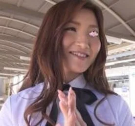 駅にて待ち合わせ、美人なおねえさんがまさかの…‼