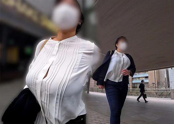 下着メーカー泣かせの超乳OL!!特大乳カーテンがエロすぎぃぃ!!シャツのボタンも
