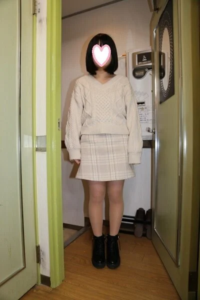 18歳なってすぐ!大学入学前の美■■①(肌色ストッキング)100枚