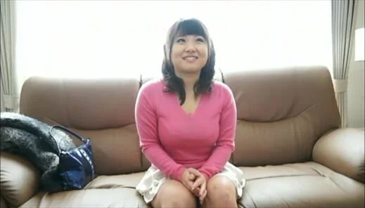 巨乳人妻ナンパ中出し!File.4