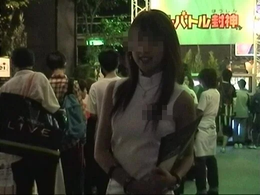東京ゲームショウ 美人イベントコンパニオン乳首 パンツ透け