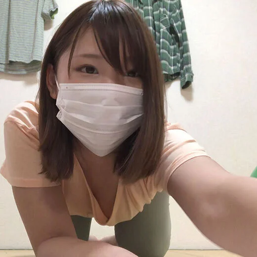 【ツイキャスBAN動画】裏垢JDが生配信でマンスジとハミ尻晒して即BANされたデ