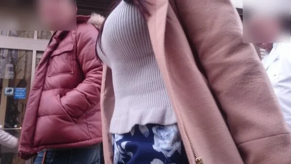 【乳テント】3-1 爆乳看護師ちゃん 其の1