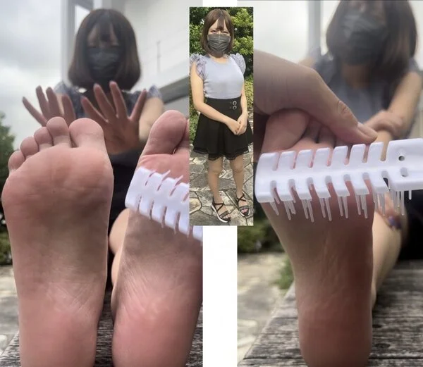 清楚系爆乳美女23cm激弱足裏くすぐり!5分49秒