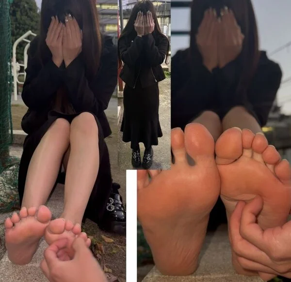 清楚系美女24cm激弱足裏、膝くすぐり!5分22秒