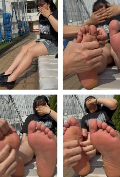 うさぎさん24cm激弱素足履きパンプス足裏くすぐり足比べ!7分20秒