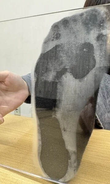 遊園地帰りの蒸れた足の裏