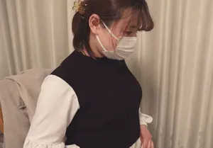 【一般外来】「ハイ、どーぞ」と恥じらいもなくボロンっと。張り&乳首満点おっぱいを