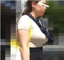 【街撮り動画6】OLさんの爆乳揺れ