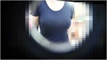 【街撮り動画83】美人OLさんの揺れまくりGカップ