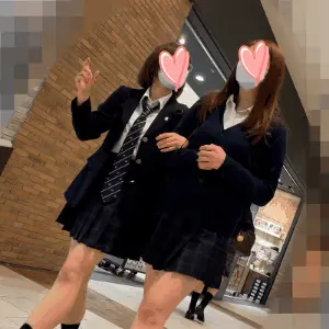 【4K】■■■の仲良し制服2人組のパンツをダブルゲット