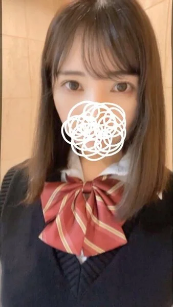 【流出】現役③_真面目な見た目してエッチな優等生オナ動画
