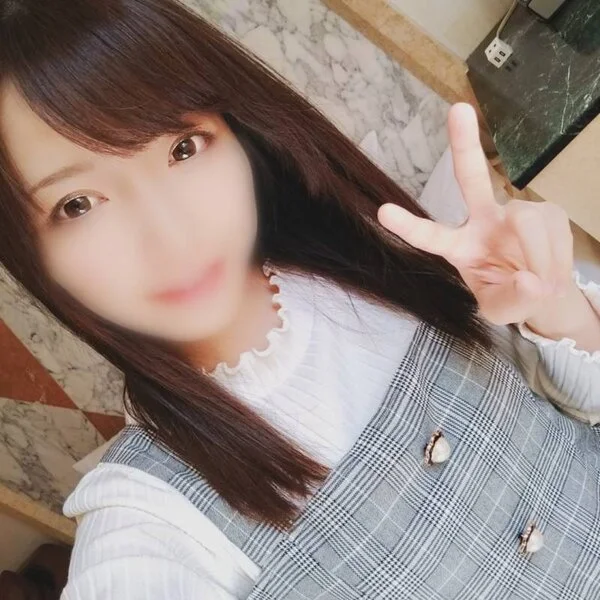 清楚かわいいJDが彼氏じゃ物足りずマッチングアプリで浮気セックス!彼氏の2倍はあ