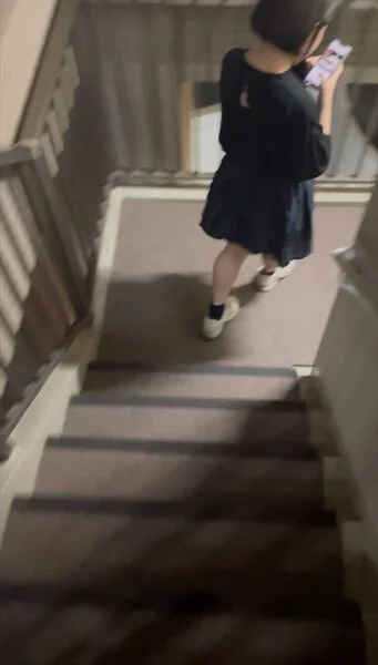 アパートで待ち伏せして、後ろからこっそり ぶっかけ