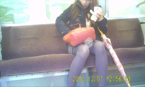 【セット】レギンス越しのデルタ 正面じゃないのにミニスカすぎてお姉さんの卑猥なデ