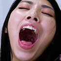 顔面崩壊!綺麗な岡西友美さんのあくび接写!!