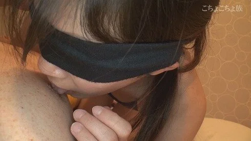 私の手で抜いてあげる… 天然スレンダー敏感娘 30歳 アヤ セクシー水着編