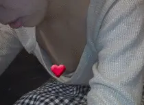 ちょっぴりおバカなバイトのJDパンチラ&胸チラWチラで乳首見えた!![086]
