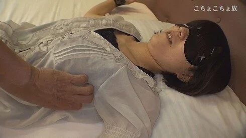 こちょこちょ族 くすぐり志願素人■■モデル 20歳 みき お買い得セット!