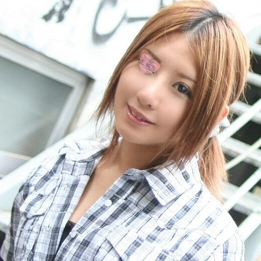 【個撮】膣奥が超ビンカン!下北沢の古着ショップ店員みるくちゃんが幼児体型の小麦肌