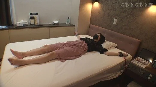 こちょこちょ族 YouTubeに出てるアイドルの卵 21歳 私服編